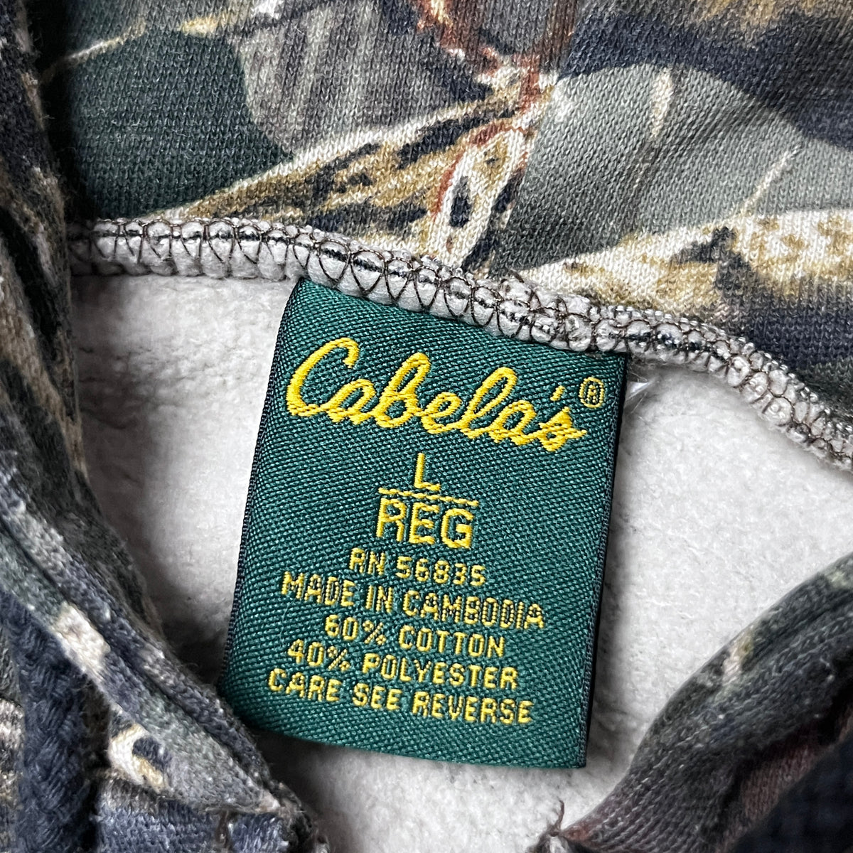 Cabelas Forest Camo Y2K Zip-Up Hoodie