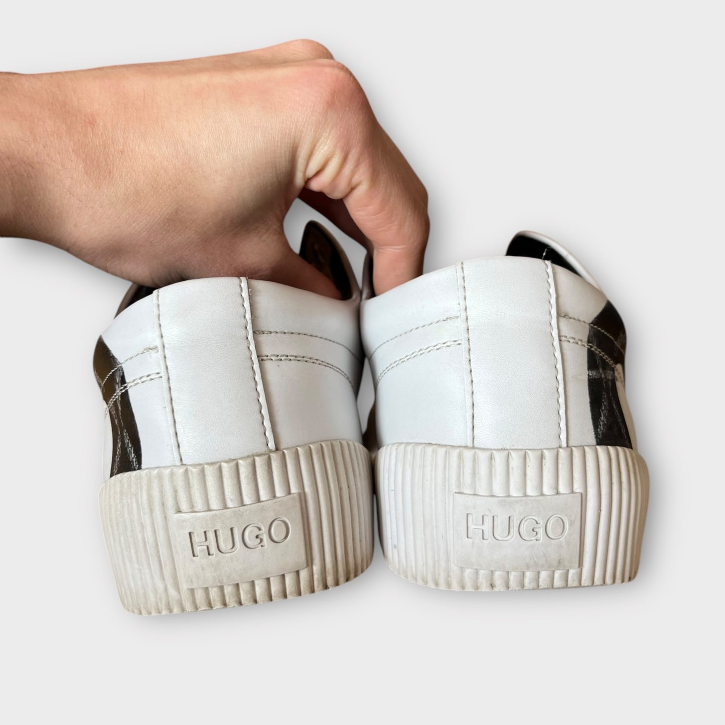 HUGO BOSS White Snake Leather Sneakers