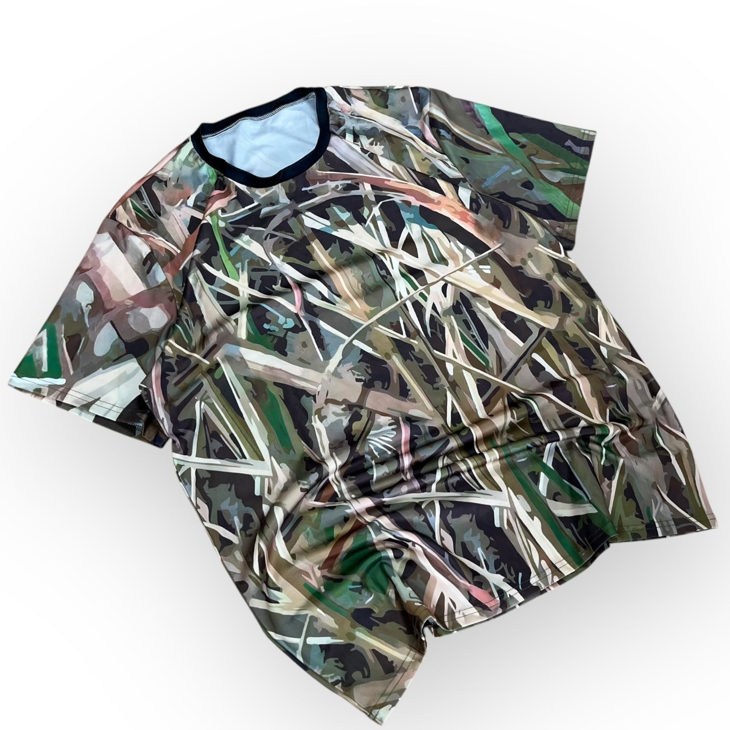 Real Tree Inspired Allover Print Graphic T-Shirt