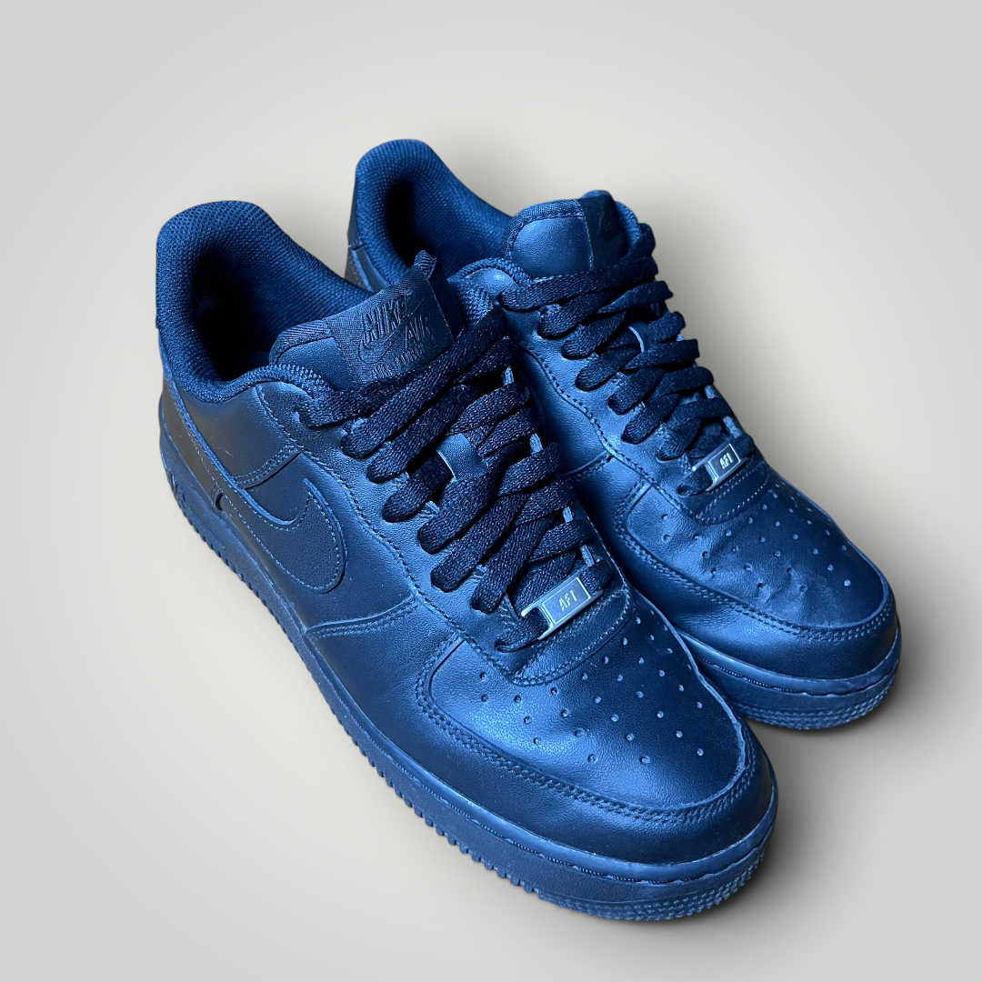 Nike Air Force 1 Low Tripple Black