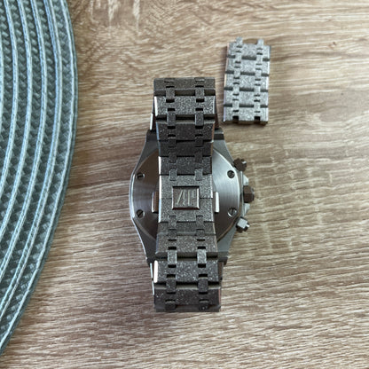 Audemars Piguet Royal Oak Selfwinding Chronograph 41mm Frosted Gold Clone