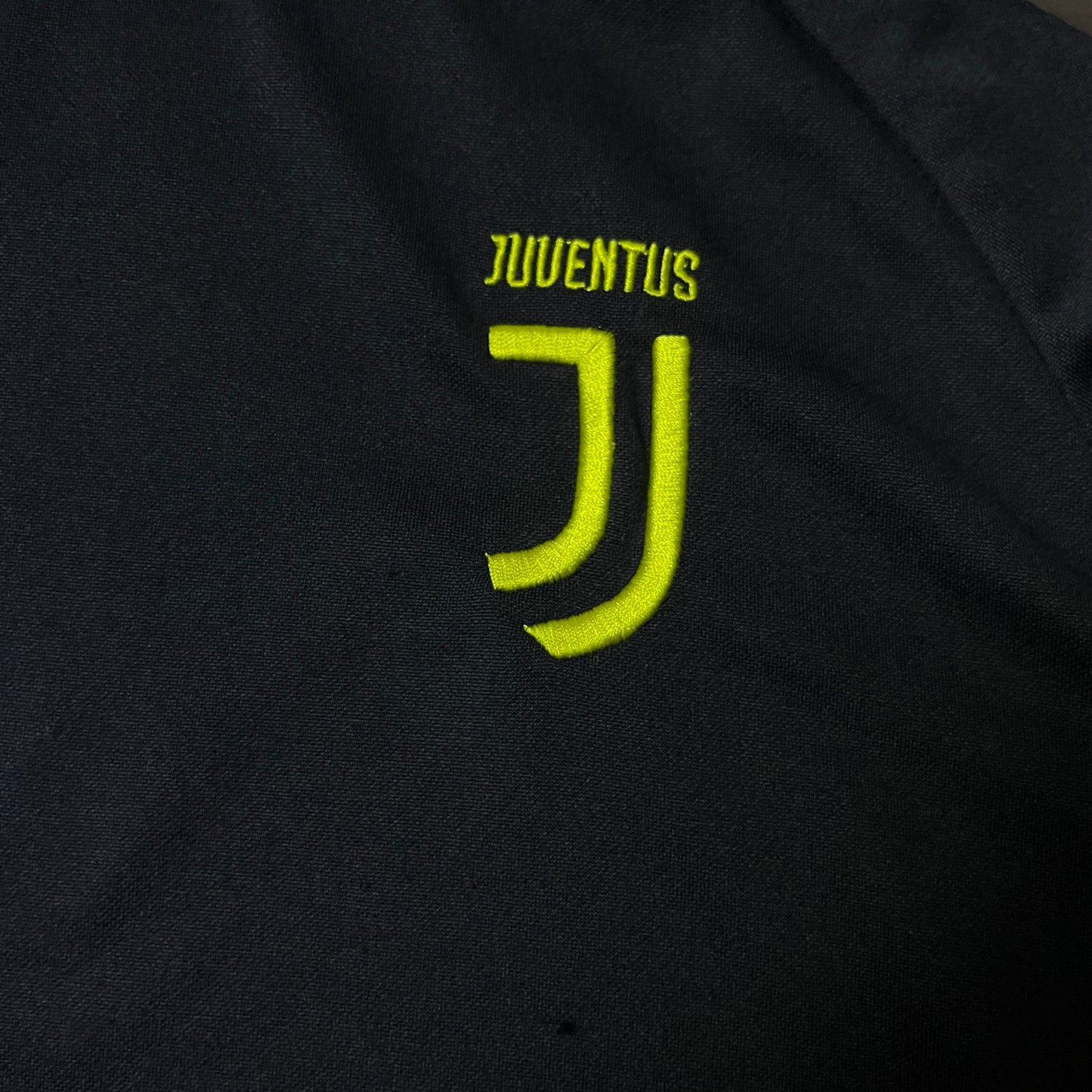 Adidas Juventus UCL Warm Training Top 2018/2019