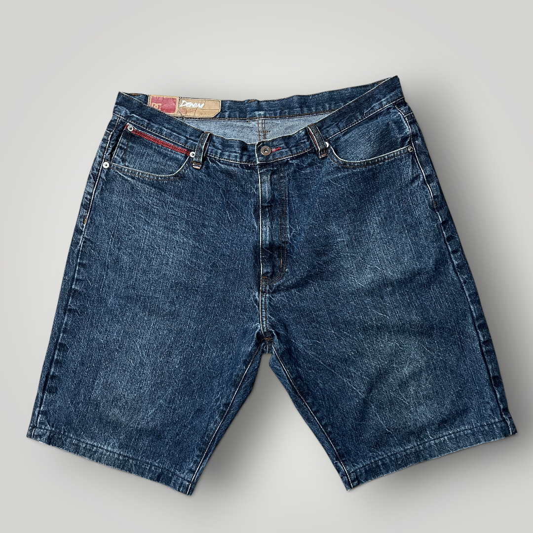 DC Vintage 2000's Y2K Hip-Hop Heavy Cotton Skater Denim Jorts