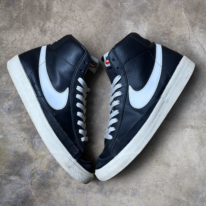 Nike Blazer Mid 77 Black White