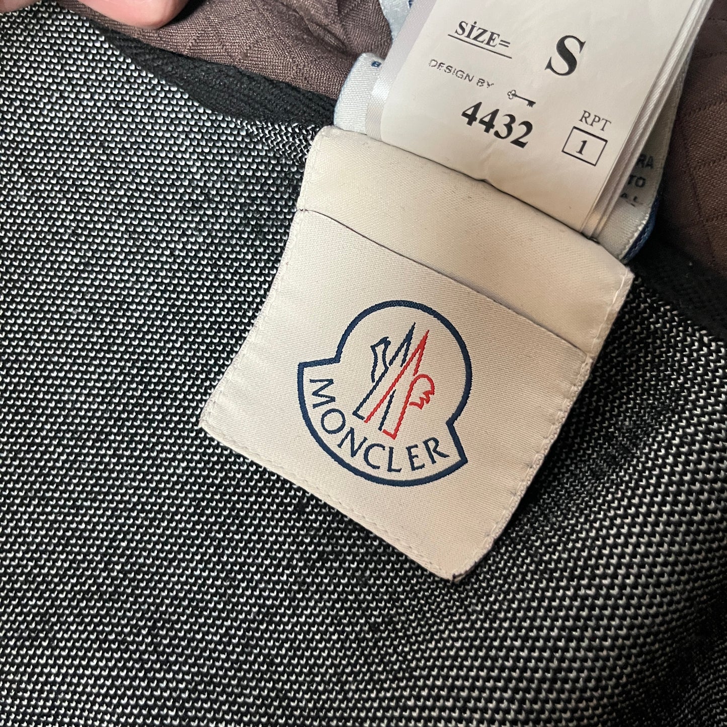 Moncler "MAGLIA TRICOT CARDIGAN" Jacket