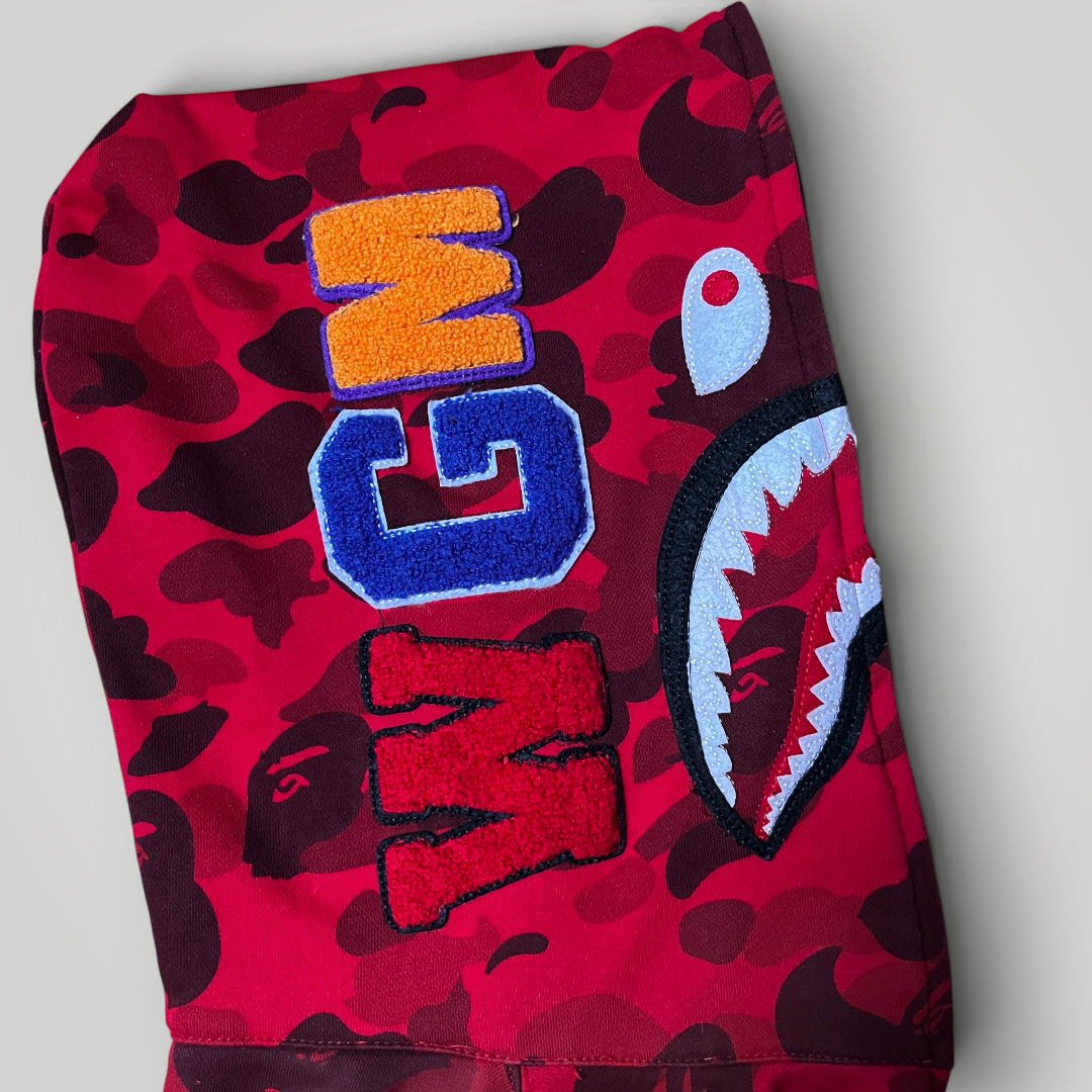 BAPE (A Bathing Ape) Color Camo Red Shark Full-Zip Hoodie (Replica)