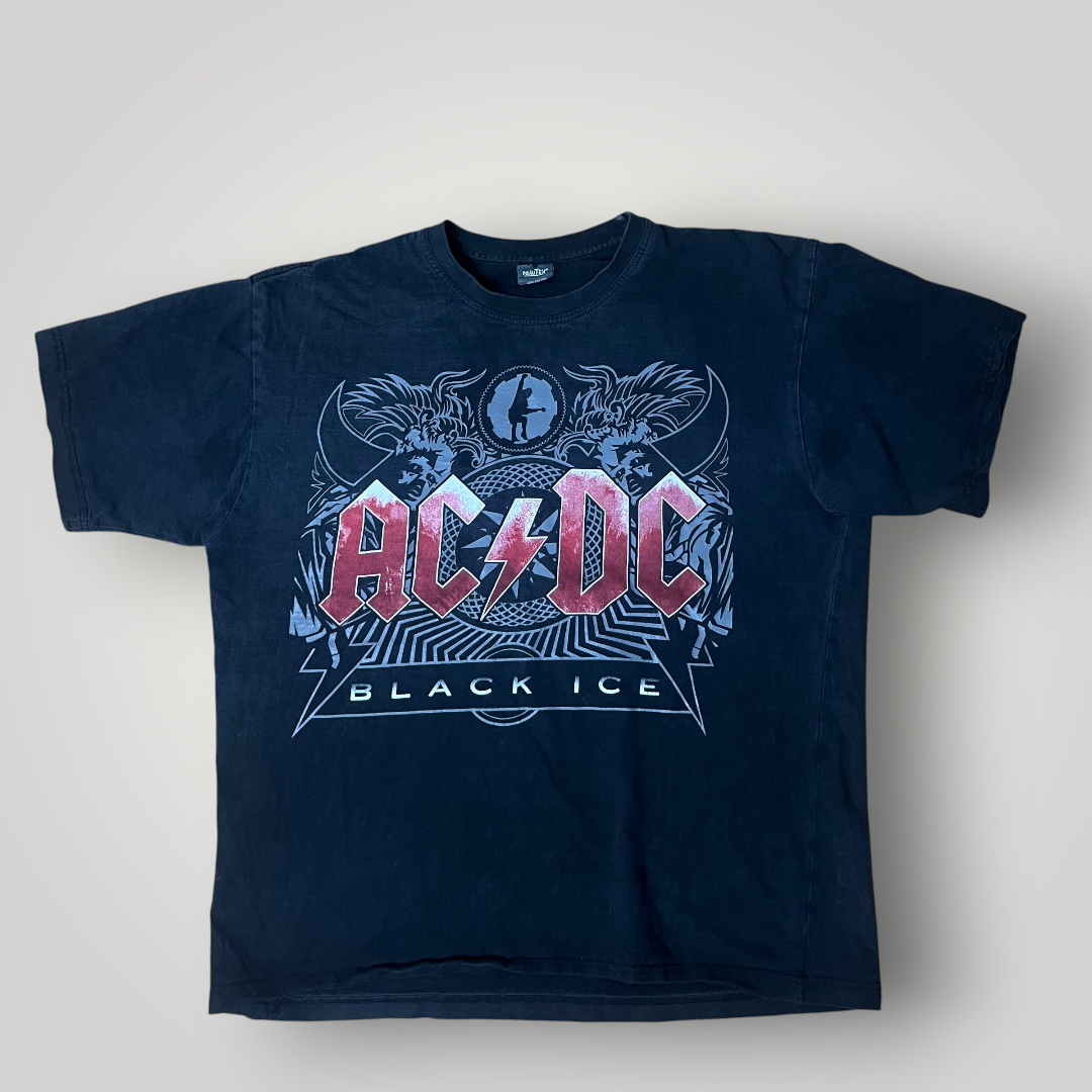 AC/DC Vintage Heavy Cotton Sun Faded Y2K Graphic T-Shirt