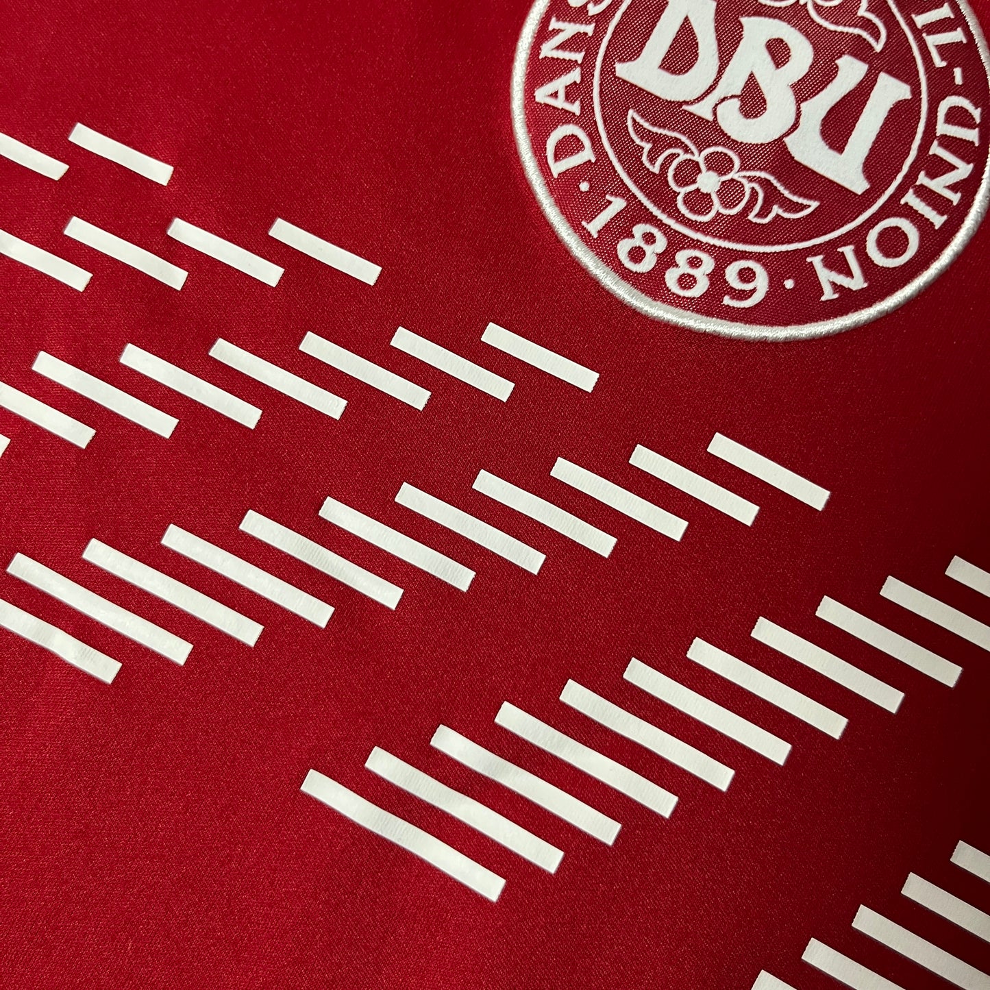 Adidas Denmark 2010/2011 Football Jersey T-Shirt