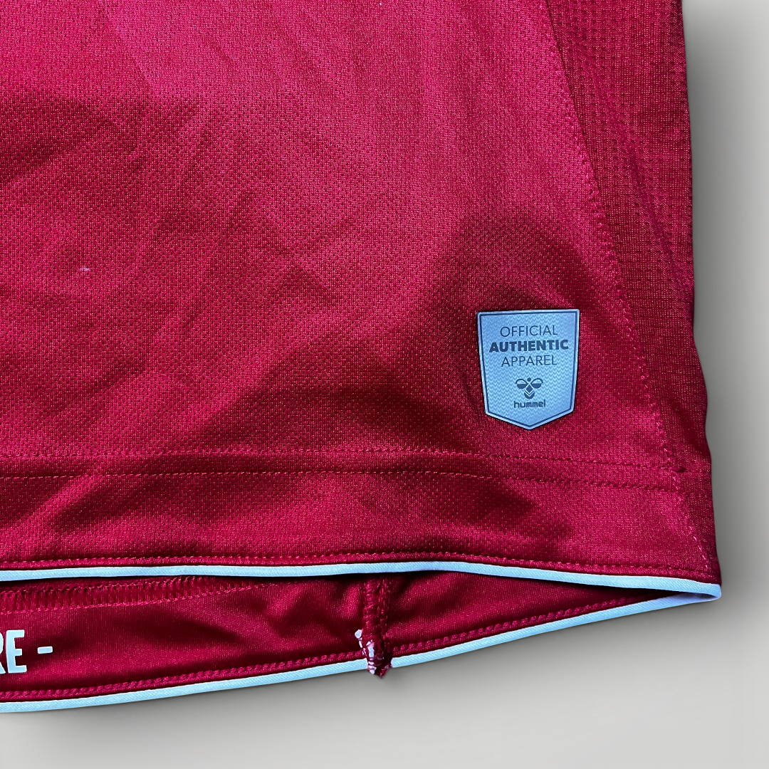 Hummel Denmark 2021/2022 Simon Kjaer #4 Football Jersey T-Shirt