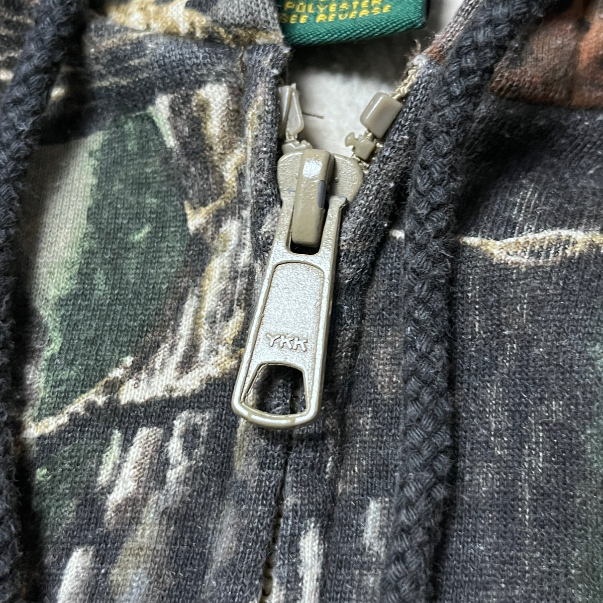 Cabelas Forest Camo Y2K Zip-Up Hoodie