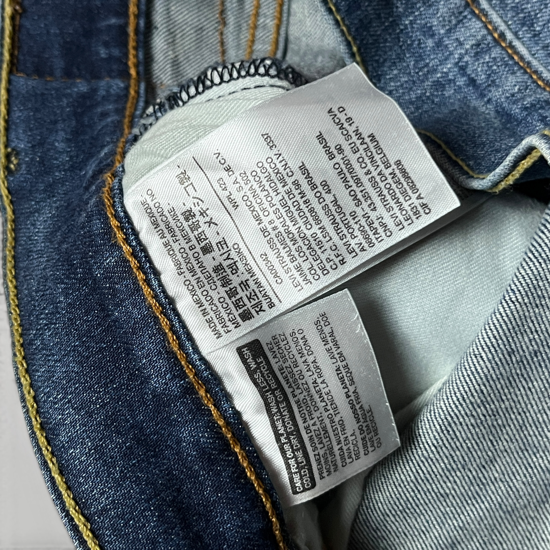 LEVI'S 502 Denim Shorts