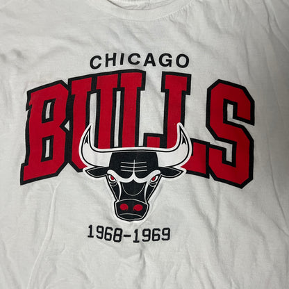 Chicago Bulls x Mitchaell & Ness Lettered Graphic Jersey T-Shirt