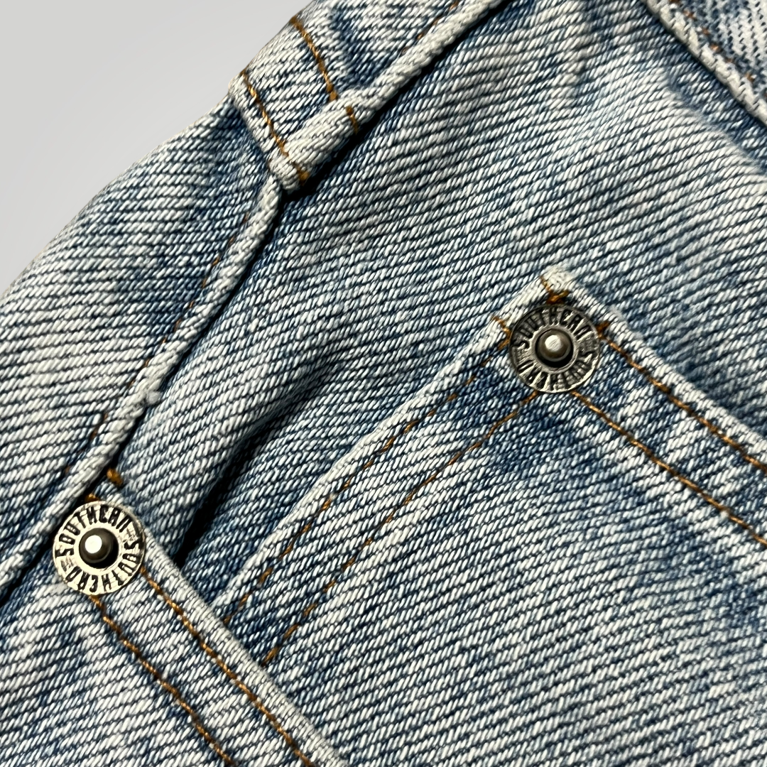 Southern Vintage 90's/00's Y2K Skater Heavy Cotton Jorts