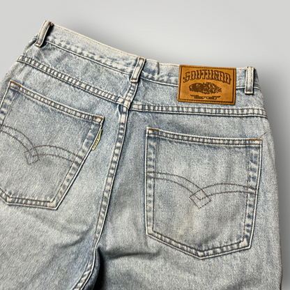 Southern Vintage 90's/00's Y2K Skater Heavy Cotton Jorts