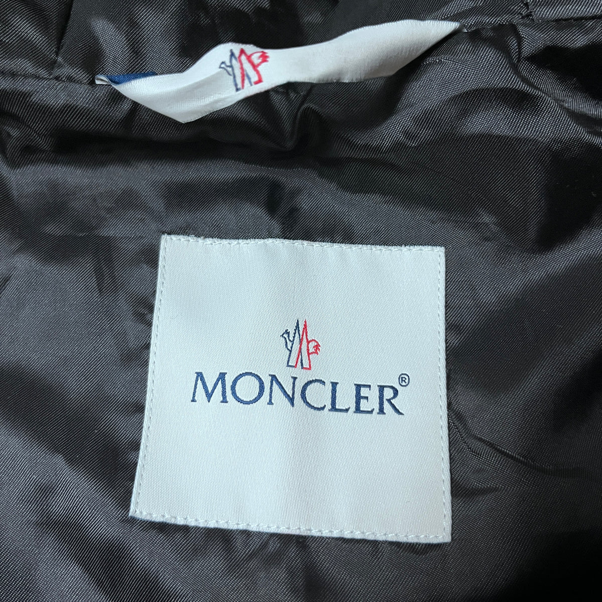 Moncler Hooded Junichi Rain Windbreaker Jacket (Replica)