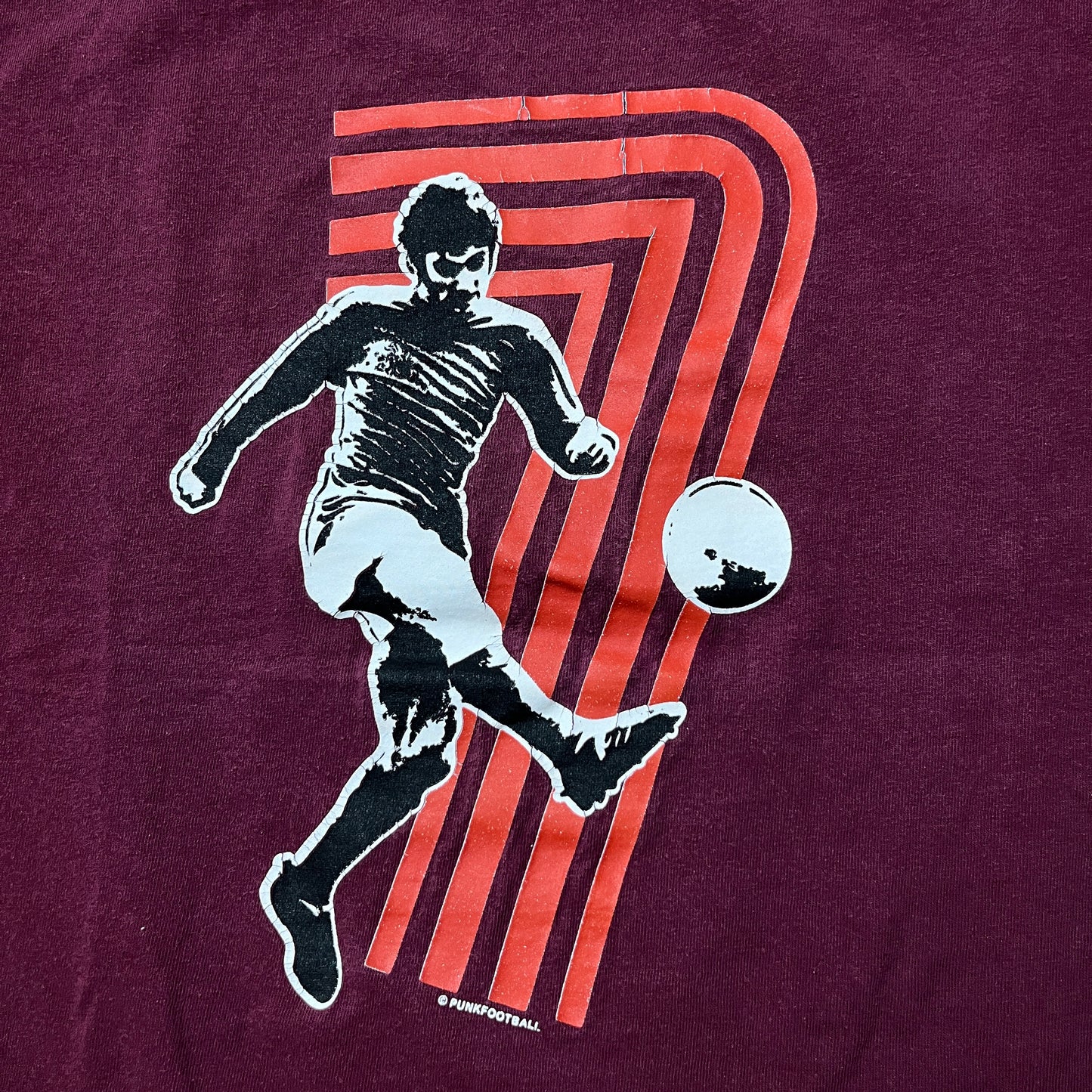 Punk Football "George Best - No 7 Retro" Vintage 2000's Y2K Heavy Cotton Graphic T-Shirt