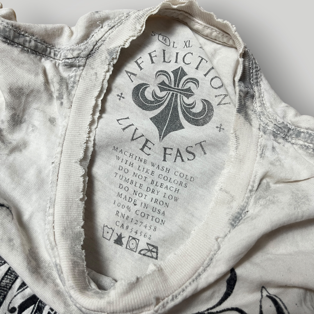 Affliction USA MADE Y2K Vintage 2000's Graphic T-Shirt !RARE!
