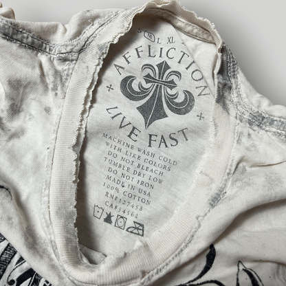 Affliction USA MADE Y2K Vintage 2000's Graphic T-Shirt !RARE!