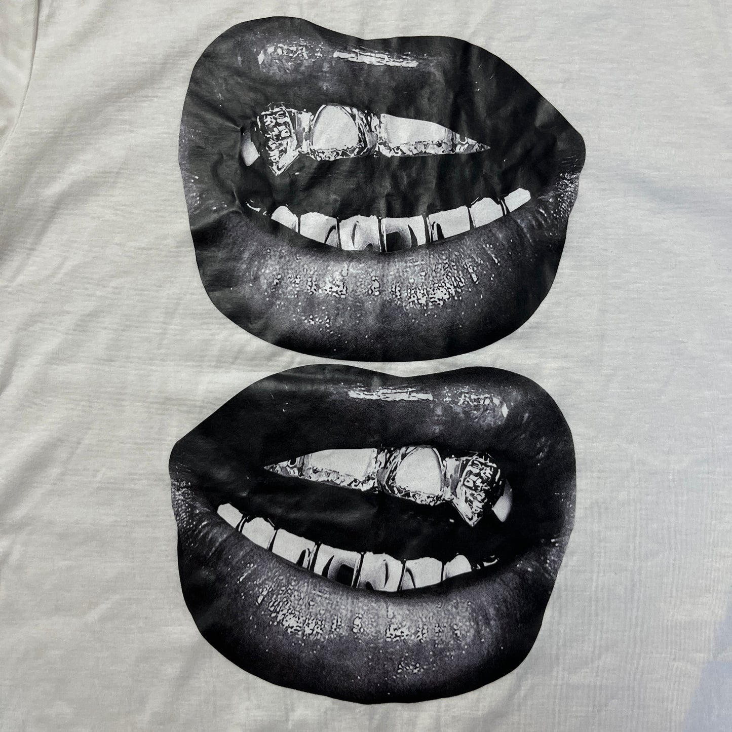 Chrome Y2K Graphic T-Shirt (Дамско)