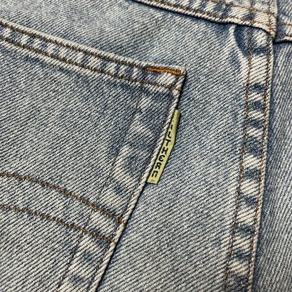 Southern Vintage 90's/00's Y2K Skater Heavy Cotton Jorts