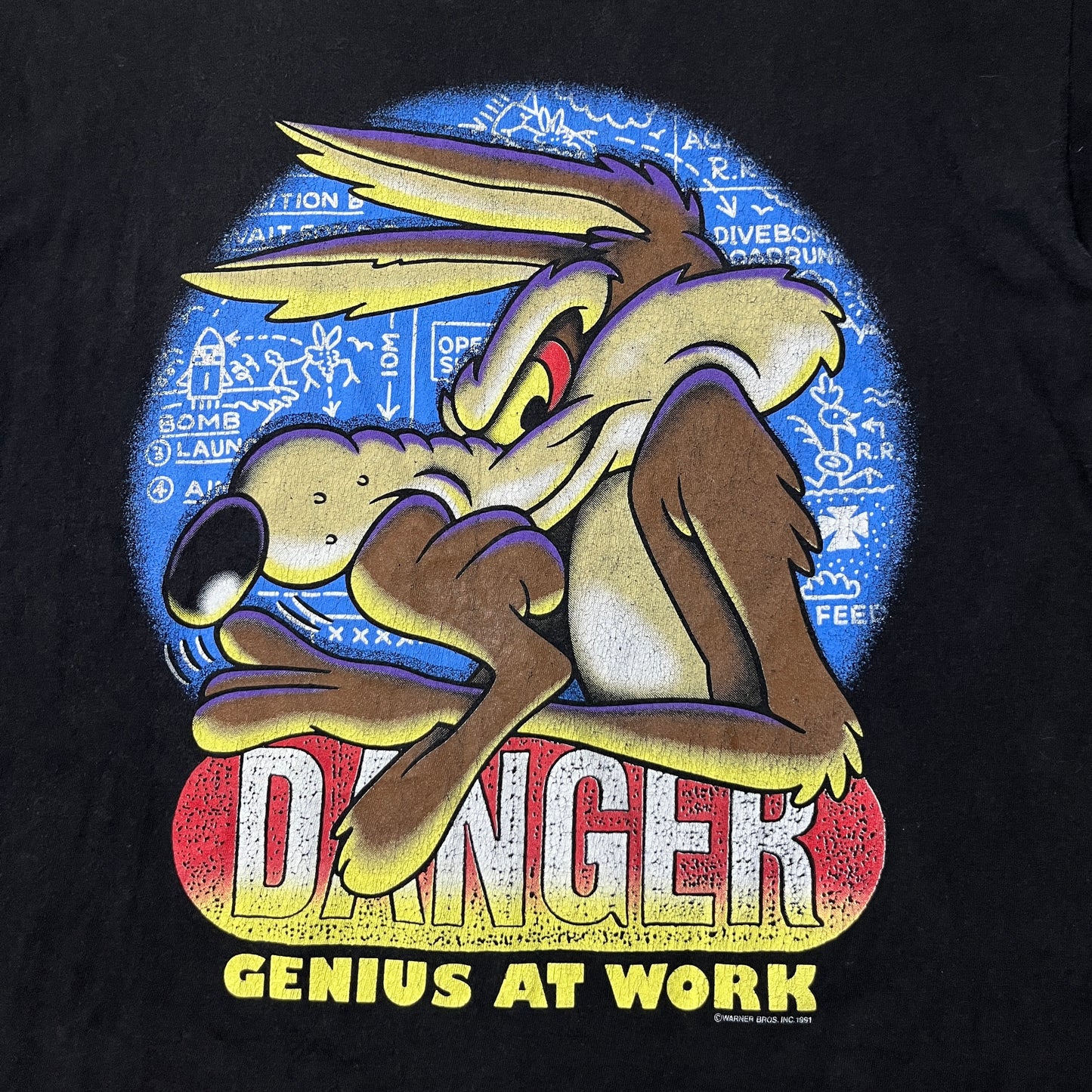 Warner Bros Looney Tunes Vintage 90's Wile E. Coyote Graphic Tubular Knit Faded USA MADE T-Shirt