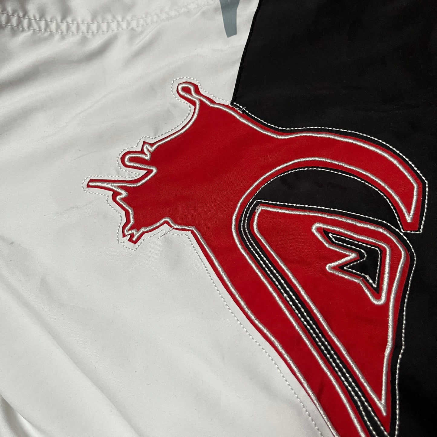 Quiksilver Vintage 2000's Y2K Embroidered Graphic Surf Jorts Shorts