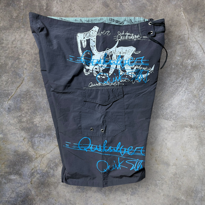Quiksilver Vintage 2000's Y2K Hip-Hop Skater Graphic Board Shorts