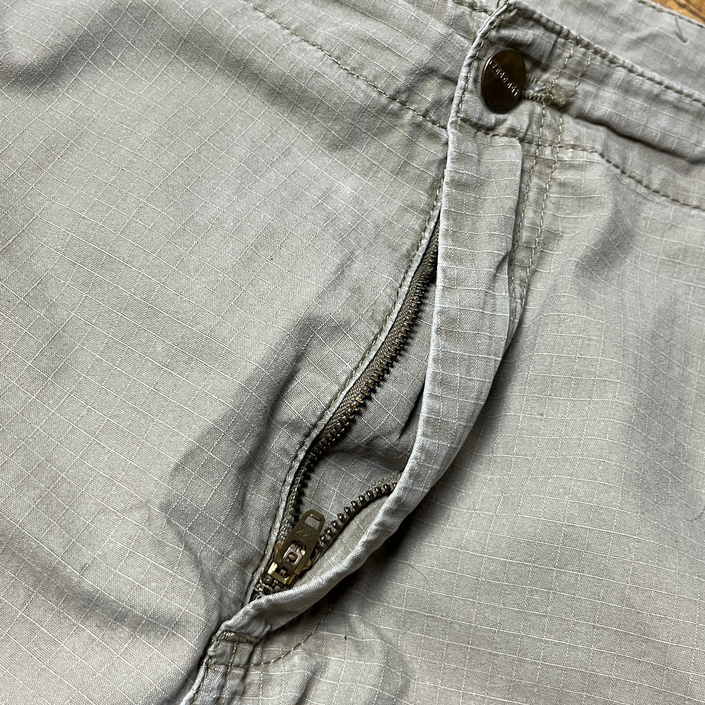 Carhartt Vintage 2000's "Cargo Pant" Y2K Baggy Skater Hip-Hop Pants