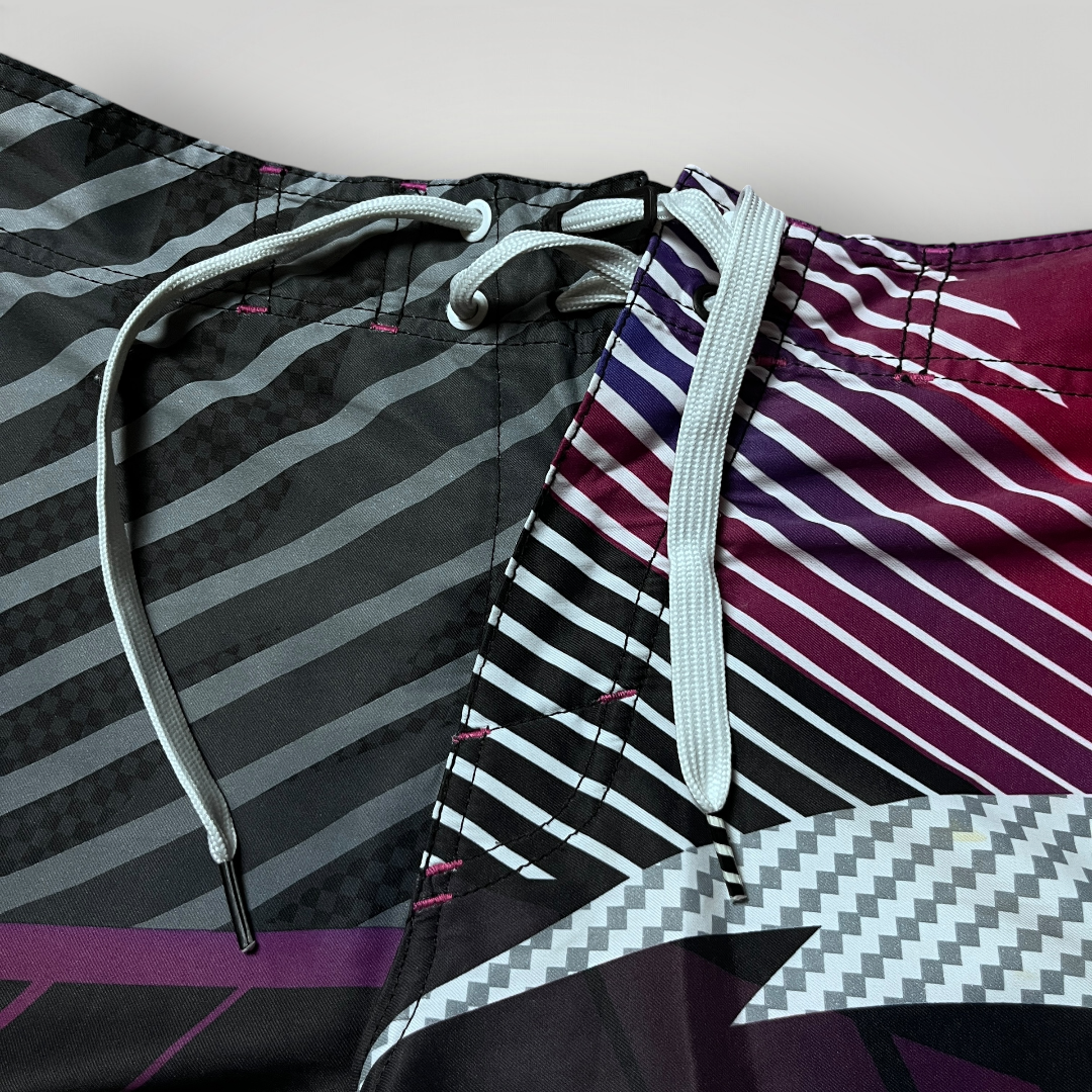 O'Neill Vintage 2000's Y2K Cyber-Surf Graphic Shorts