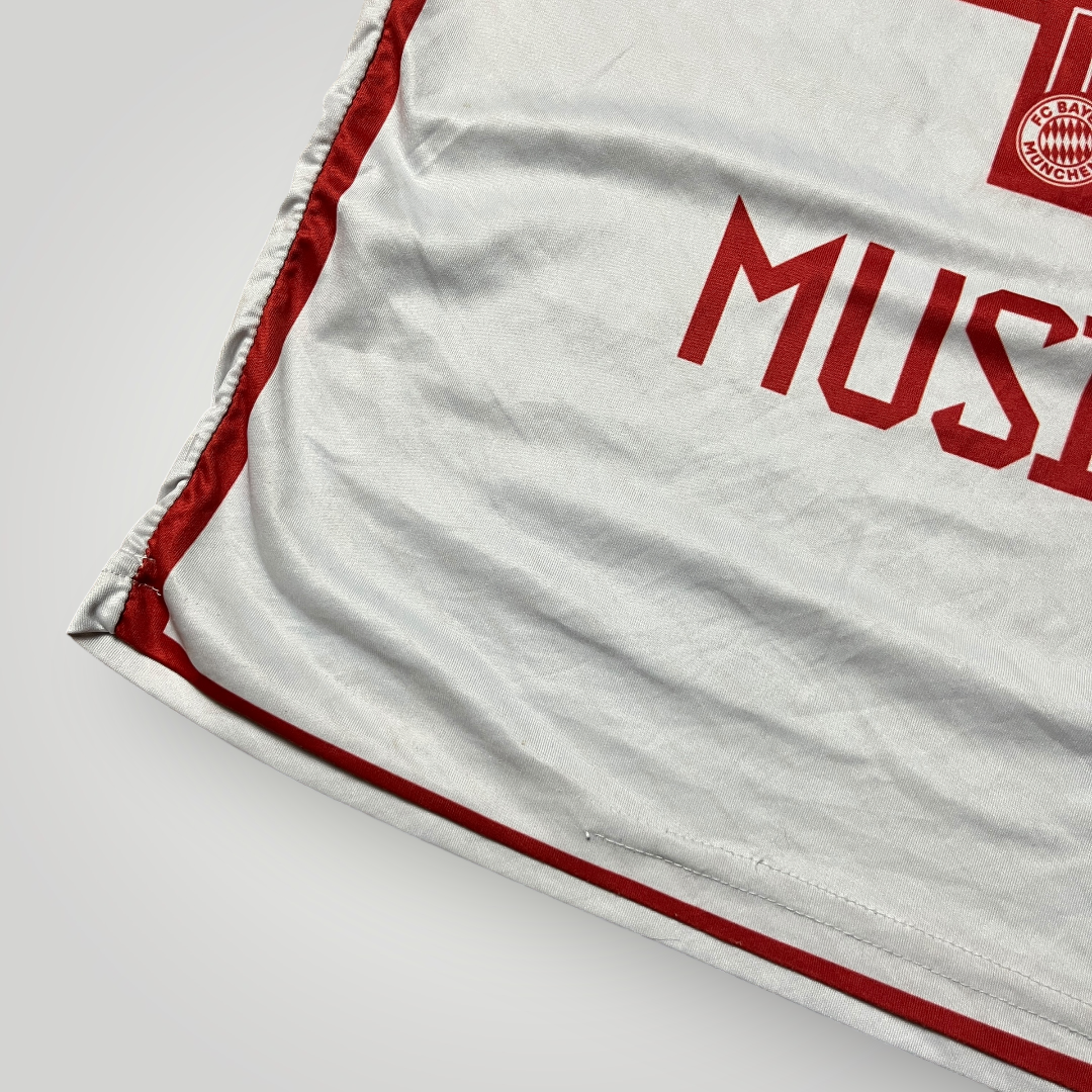 Adias Bayern Munich 2023/2024 Home Football Jersey T-Shirt (Replica)