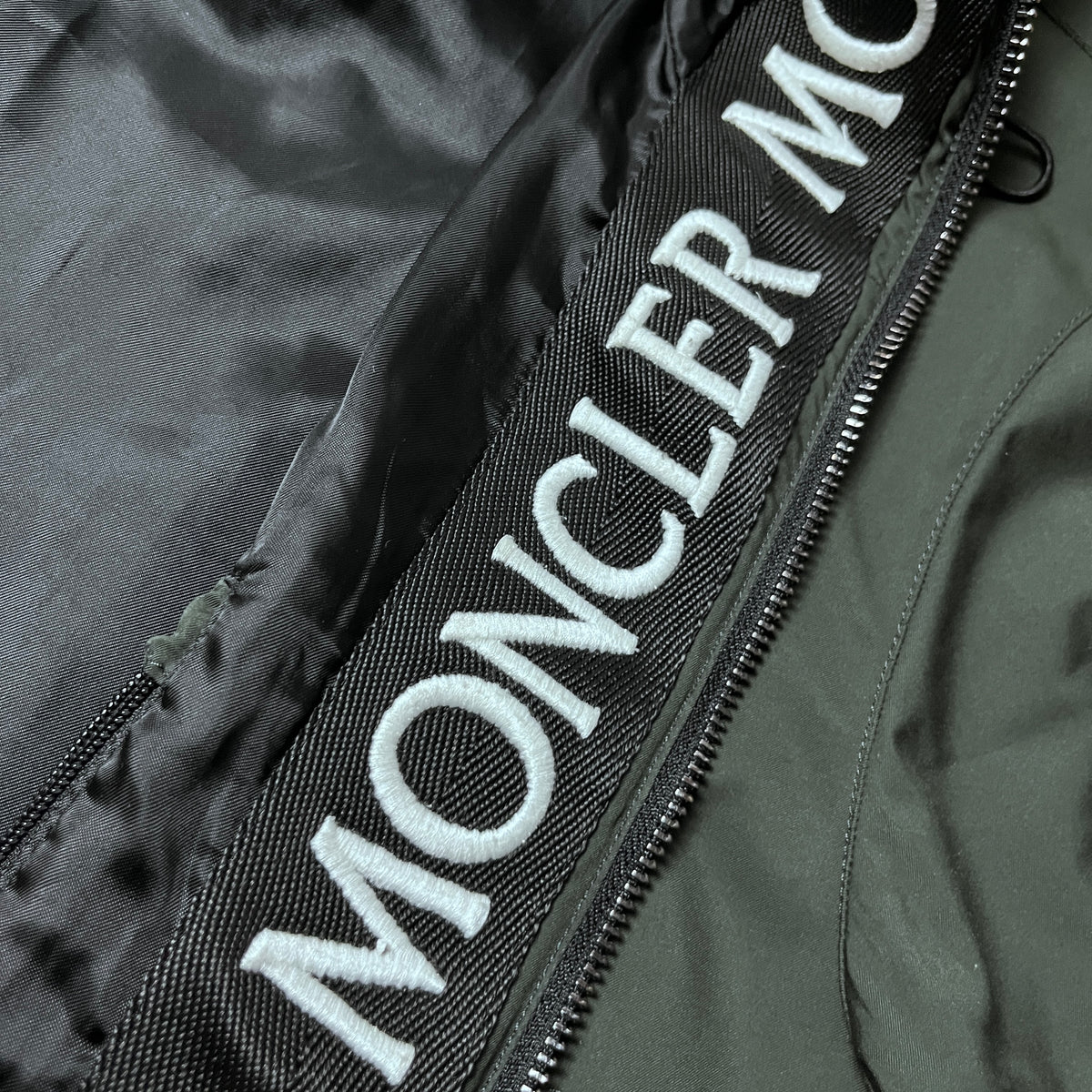 Moncler Hooded Junichi Rain Windbreaker Jacket (Replica)