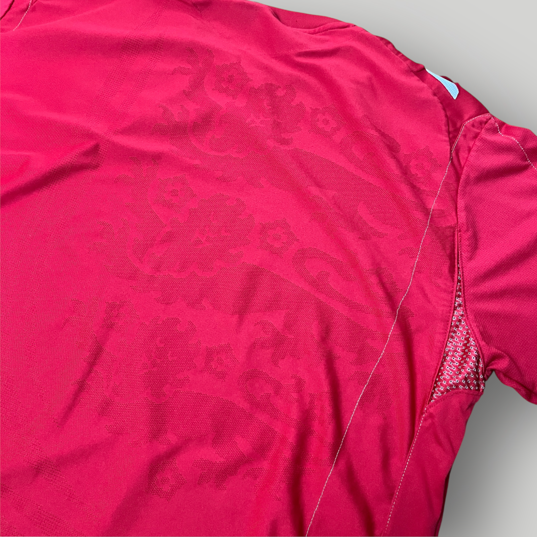 Umbro England 2004/2006 Vintage Football Jersey T-Shirt