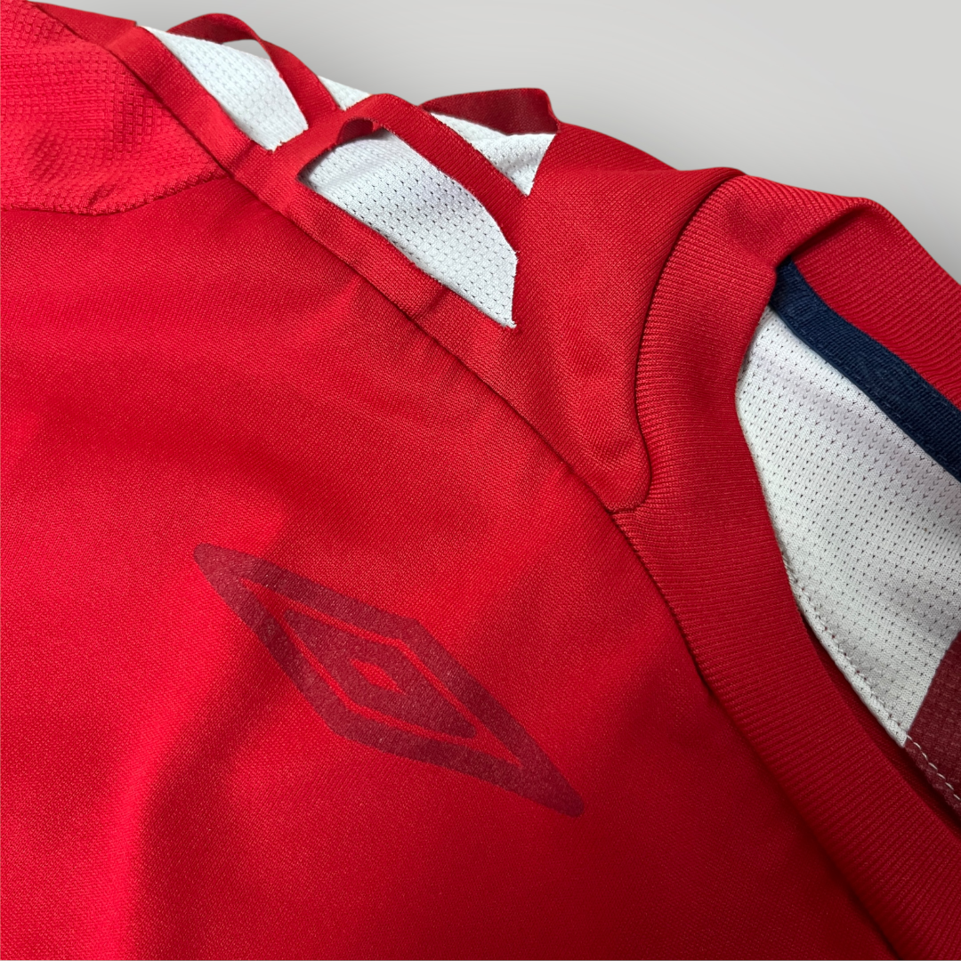 Umbro England 2004/2006 Vintage Football Jersey T-Shirt