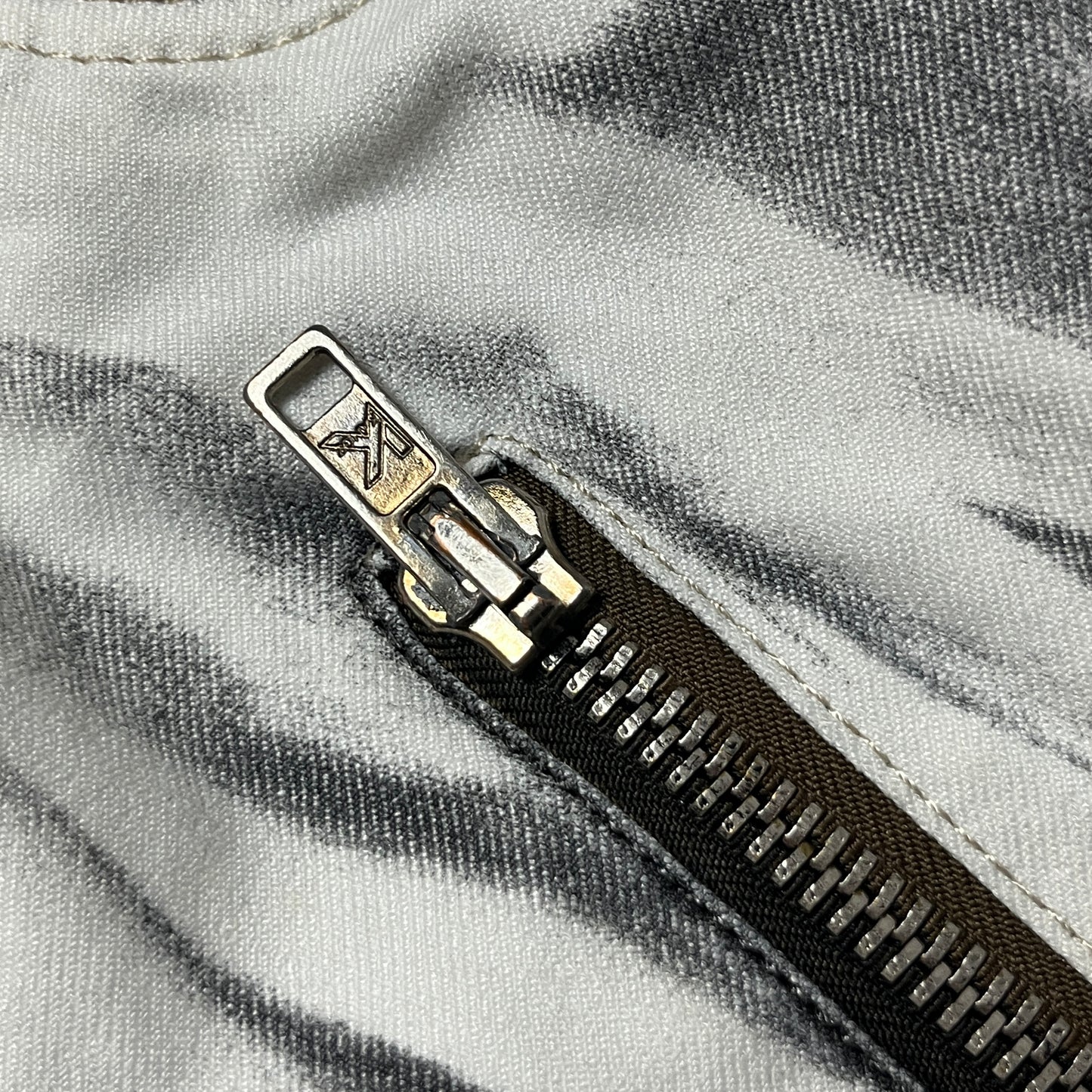 KINGZ Vintage 2010's Y2K Biker Stacked Fit Jeans
