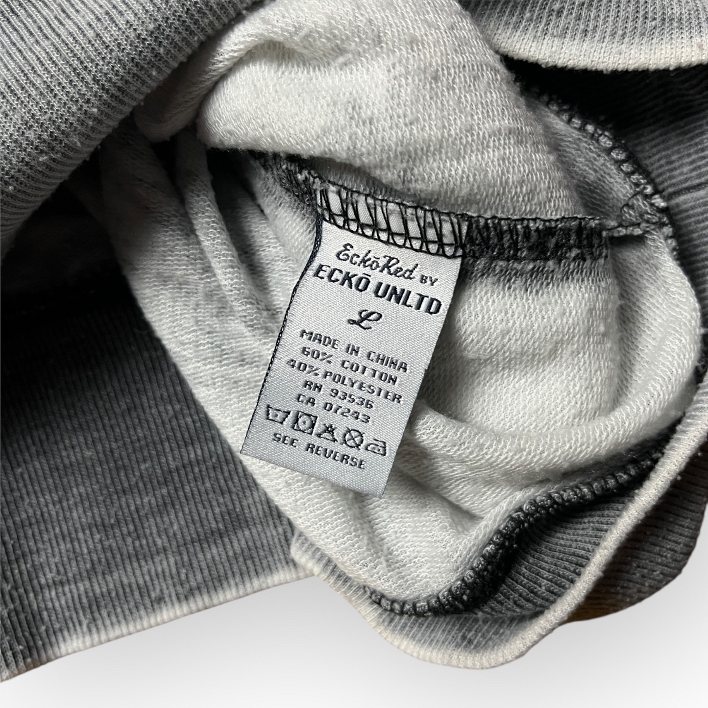 ECKO UNLTD Y2K Faded Stone Wash Graphic Hoodie (Дамско)