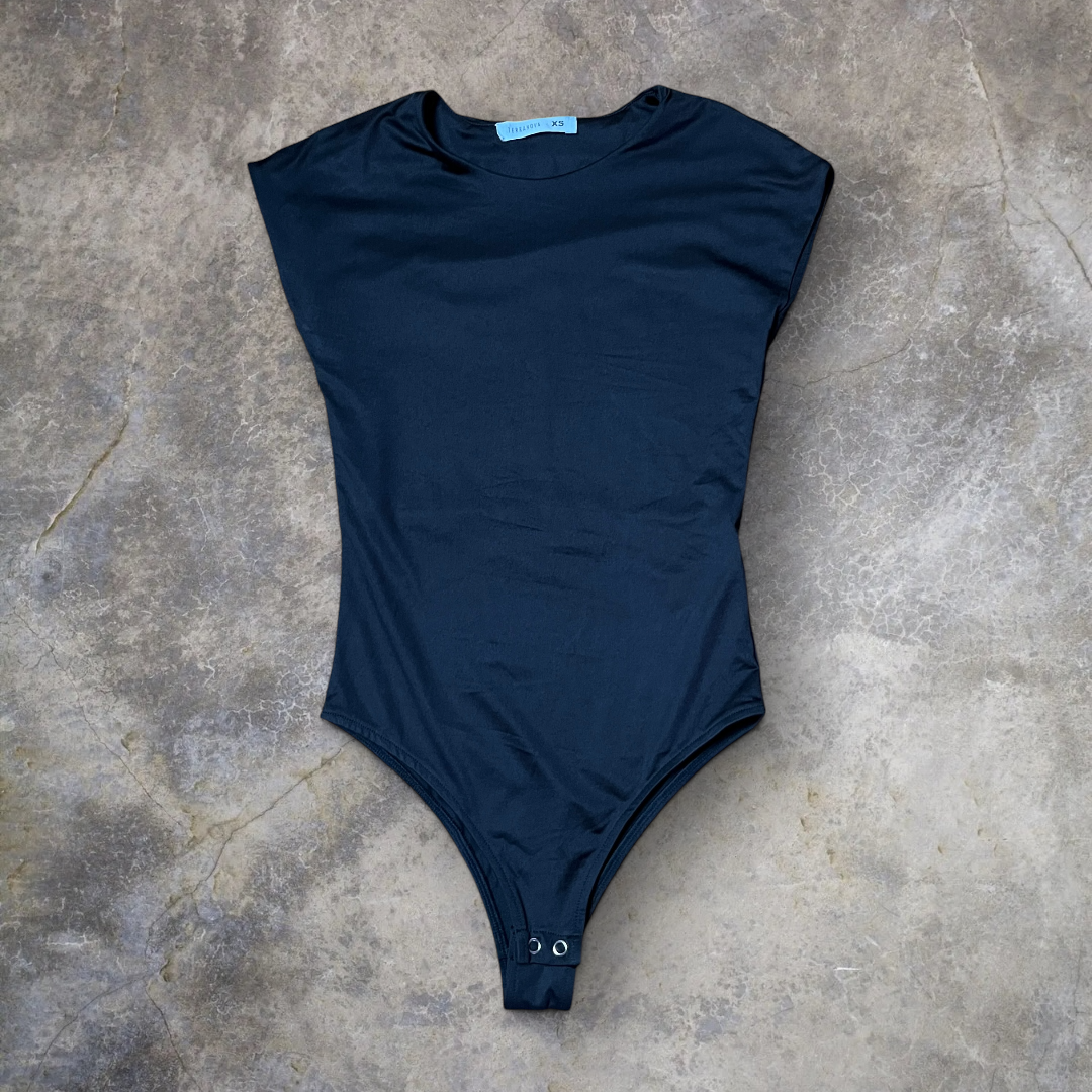 Womens Clothes Mix (28 items)
