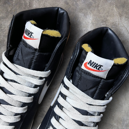 Nike Blazer Mid 77 Black White