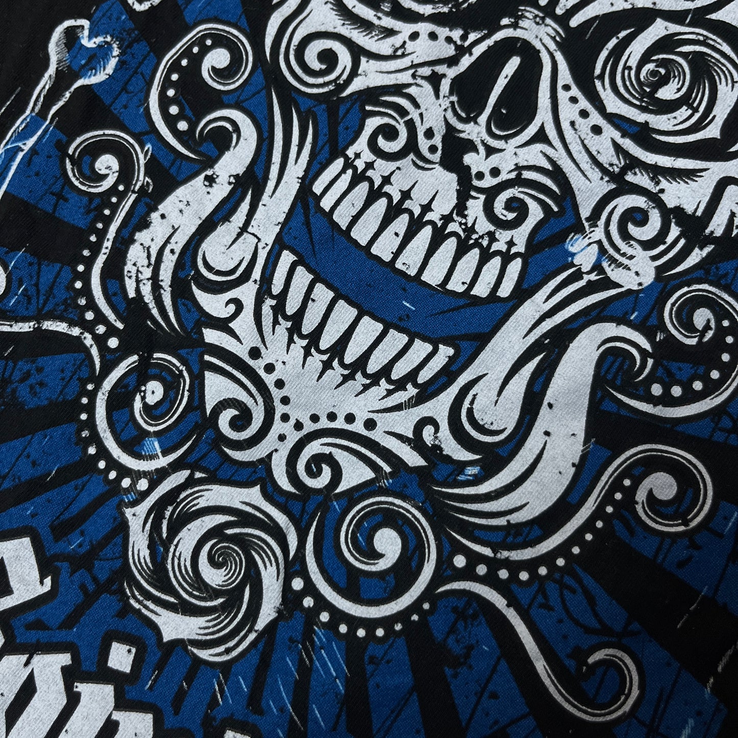 Moon Shine Y2K Paisley Graphic T-Shirt