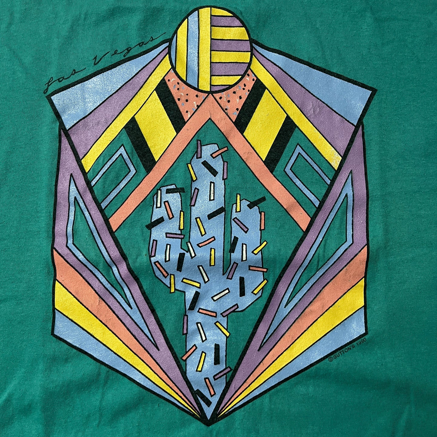 Suttons "Las Vegas" Vintage 90's Heavy Cotton USA MADE Abstract Graphic T-Shirt !SINGLE STITCH!