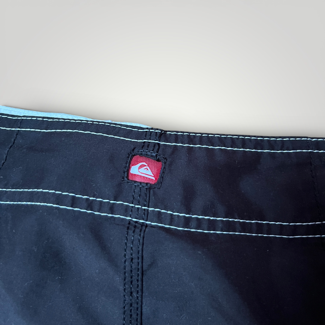 Quiksilver Vintage 2000's Y2K Embroidered Graphic Surf Jorts Shorts