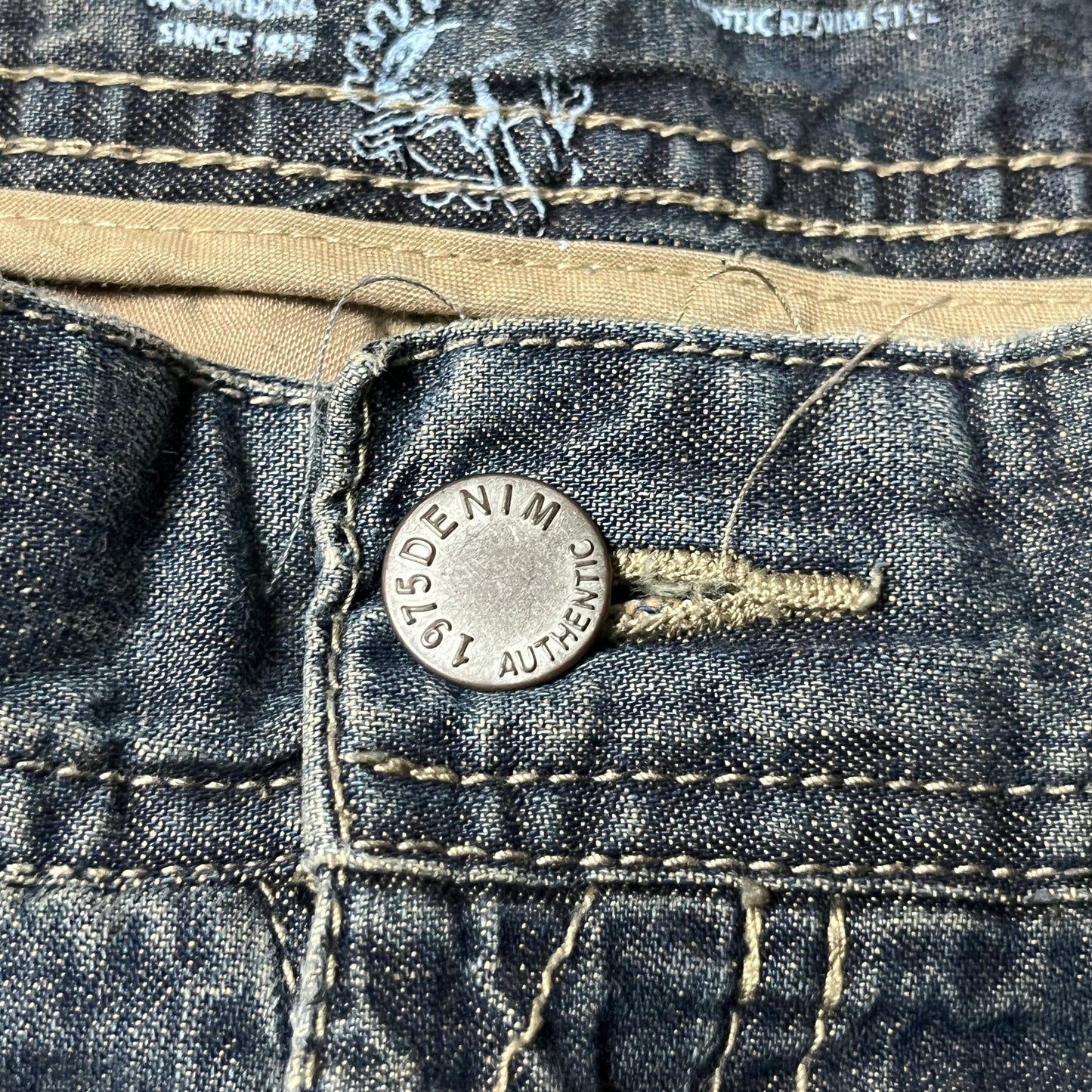 Wrangler Vintage 2000's Y2K Denim Cargo Jorts
