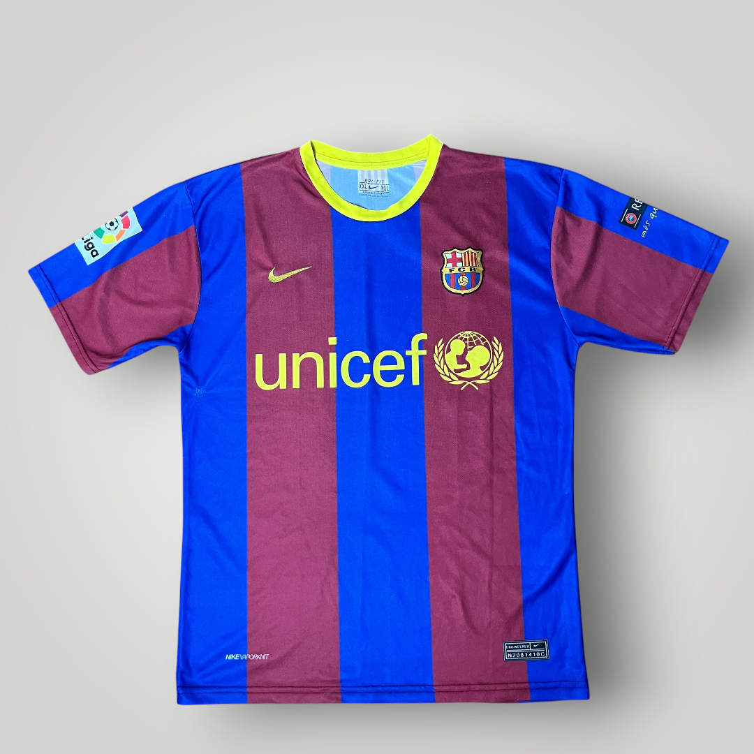 Nike Barcelona Ronaldinho #10 Football Jersey T-Shirt (Replica)