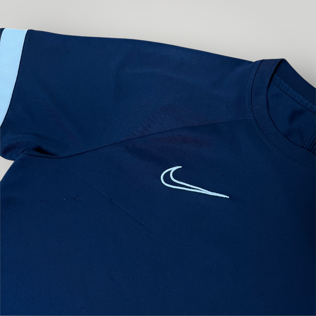 Nike DRI-FIT Sport T-Shirt