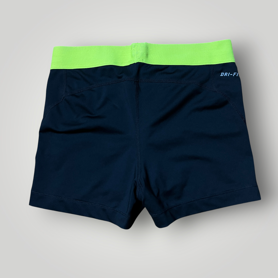 Nike Pro Shorts (Дамско)